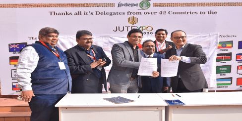 Glimpses of MOU Signing Ceremony between JPDEPC & MGPA on 13th January, 2020